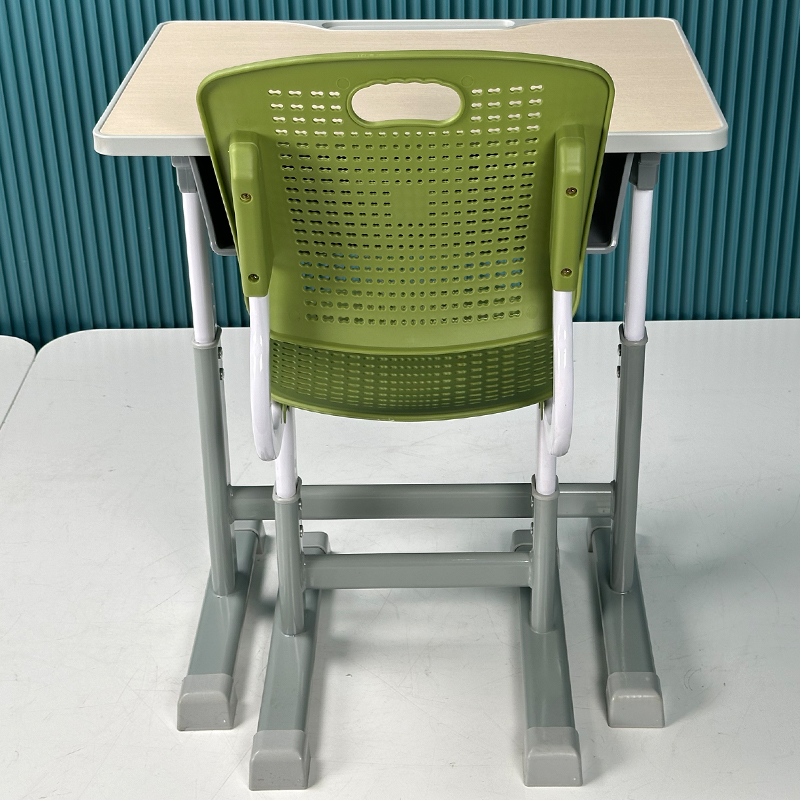 Ergonomic-School-Desk-and-Chair-for-School-Students