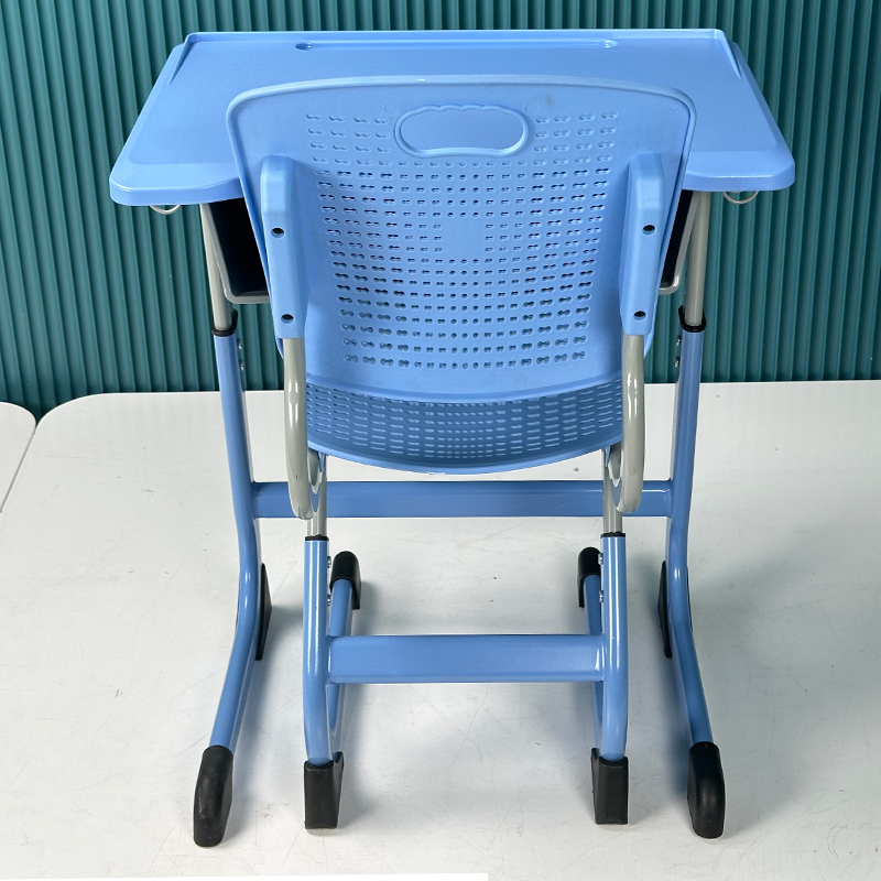 Premium-School-Desk-and-Chairs