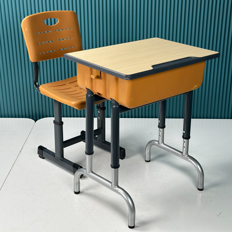 https://www.springfurnitures.com/student-desks/