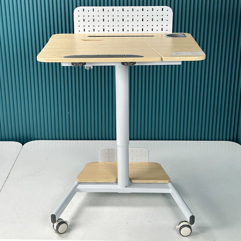 school-teacher-desk